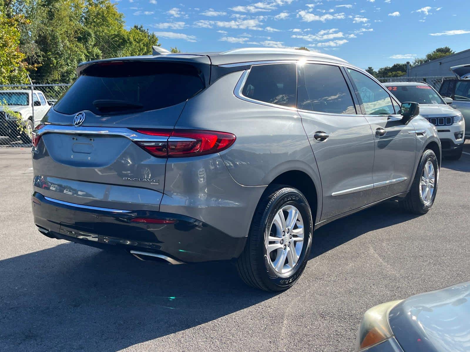 2019 Buick Enclave Essence 10