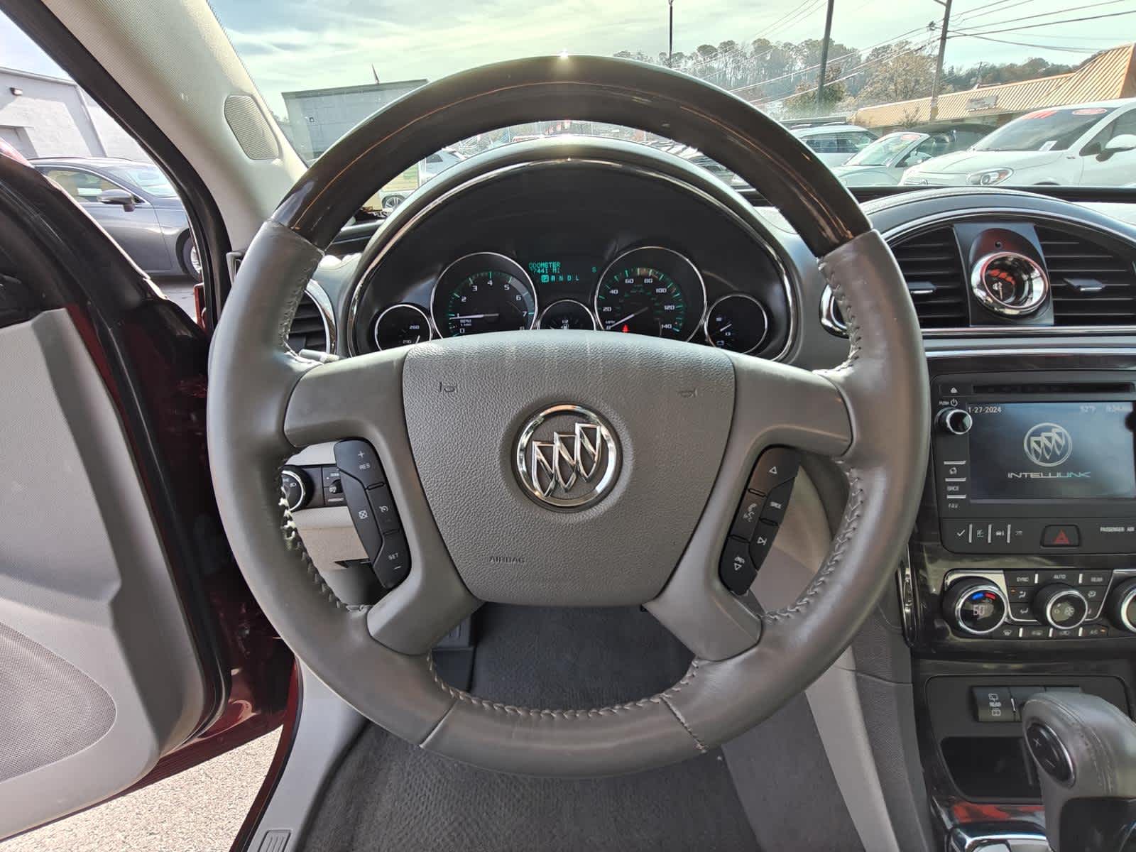 2017 Buick Enclave Convenience 19