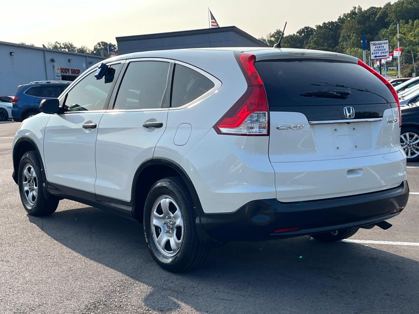 2014 Honda CR-V LX 10