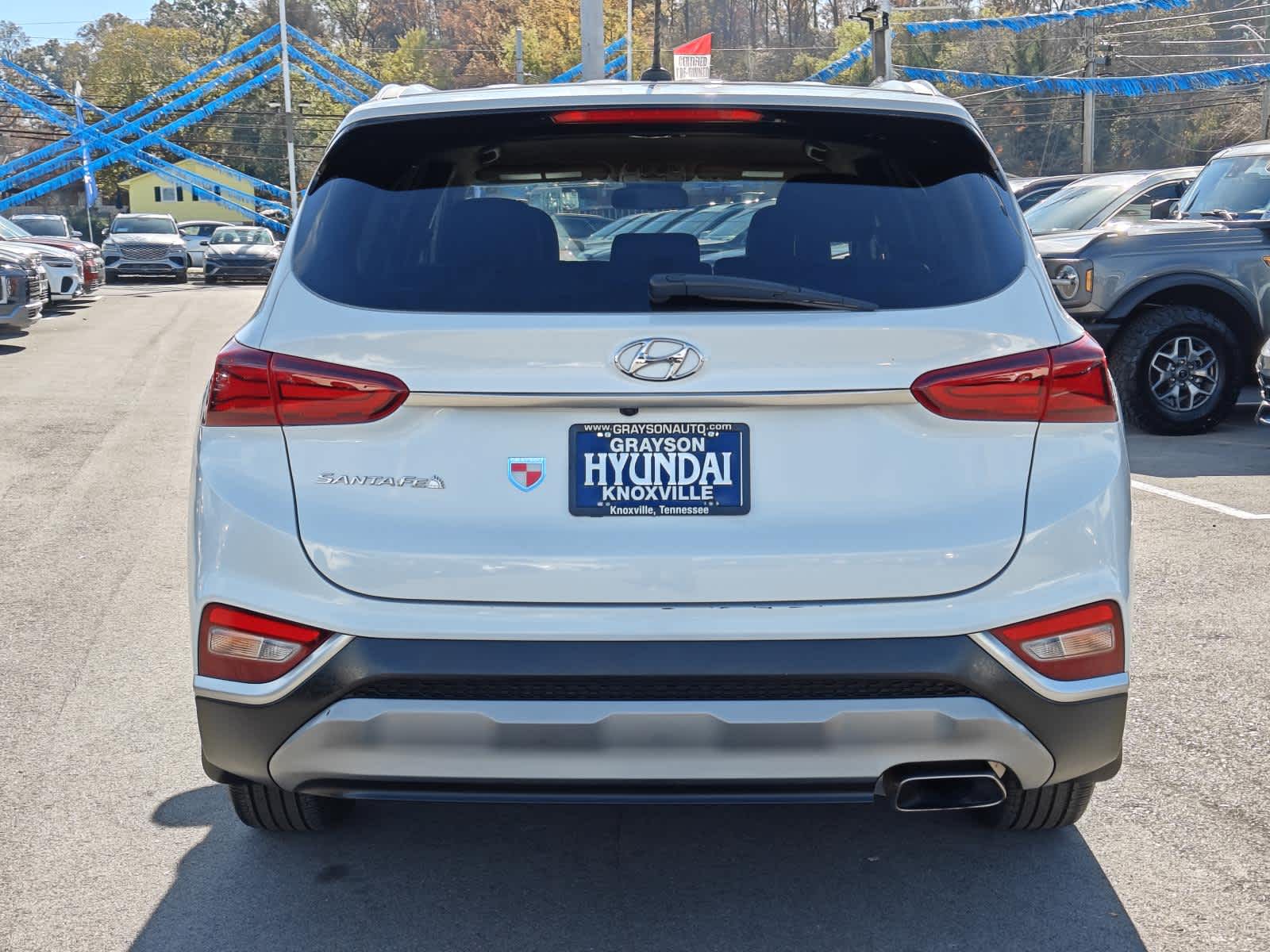 2019 Hyundai Santa Fe SE 8