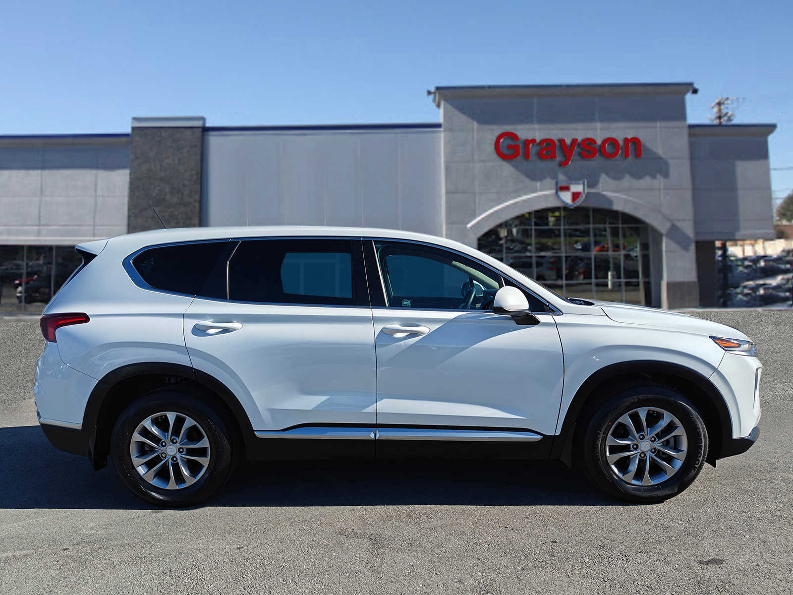 2019 Hyundai Santa Fe SE 1