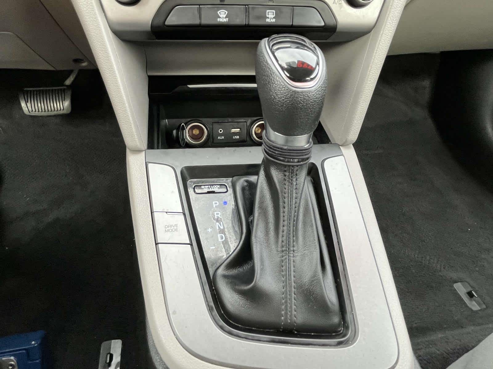 2018 Hyundai Elantra SEL 16