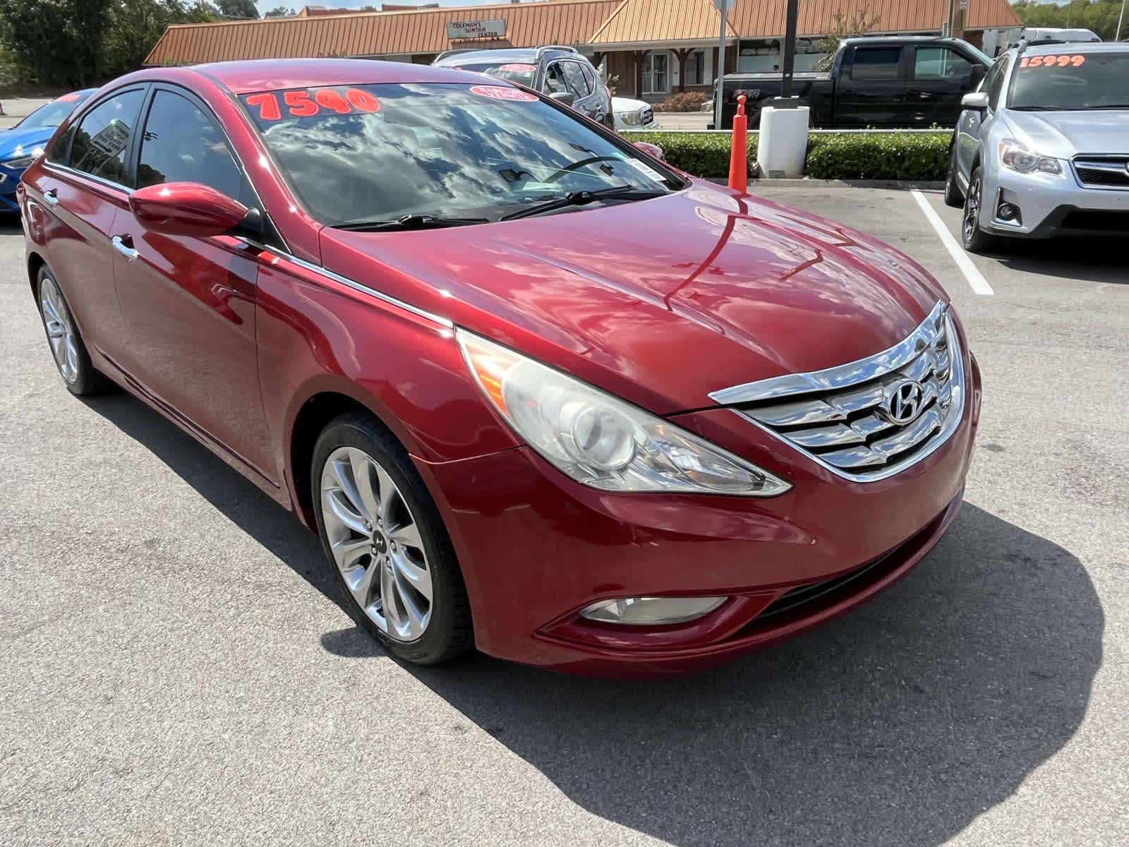 2011 Hyundai Sonata SE 2