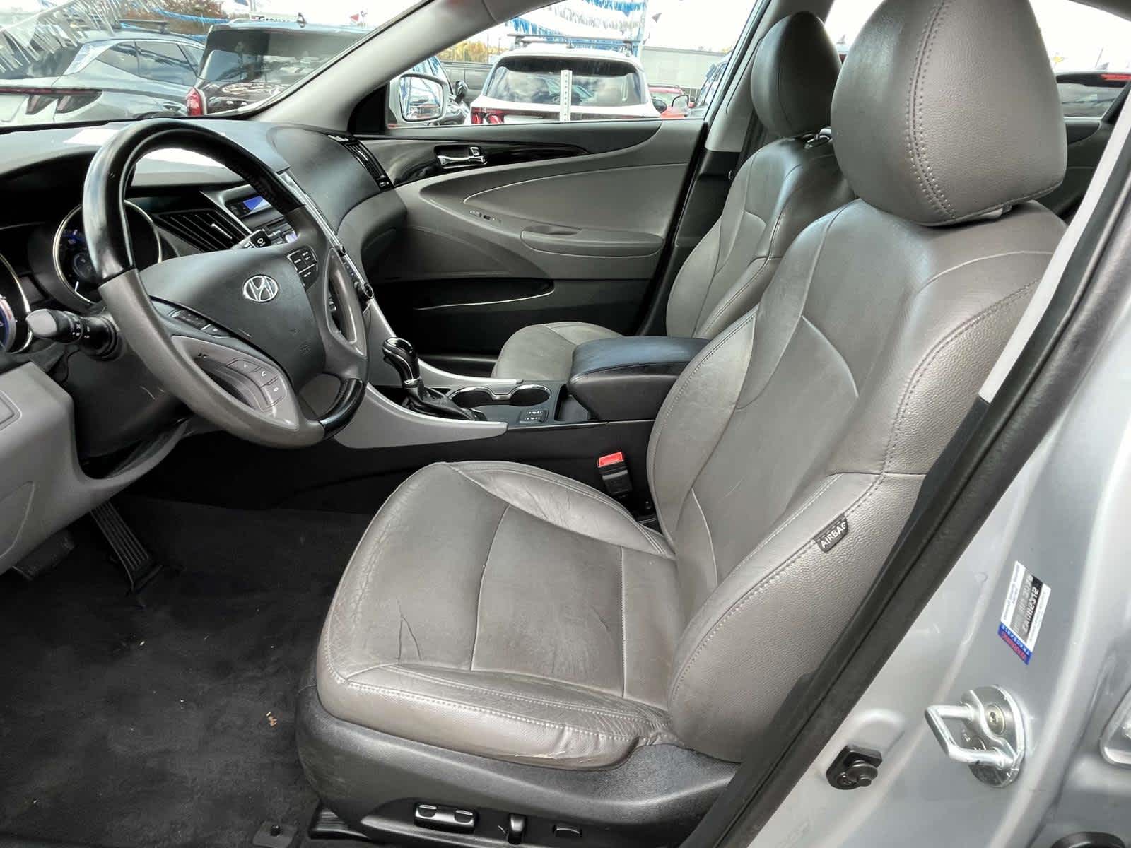 2012 Hyundai Sonata 2.4L Limited 15