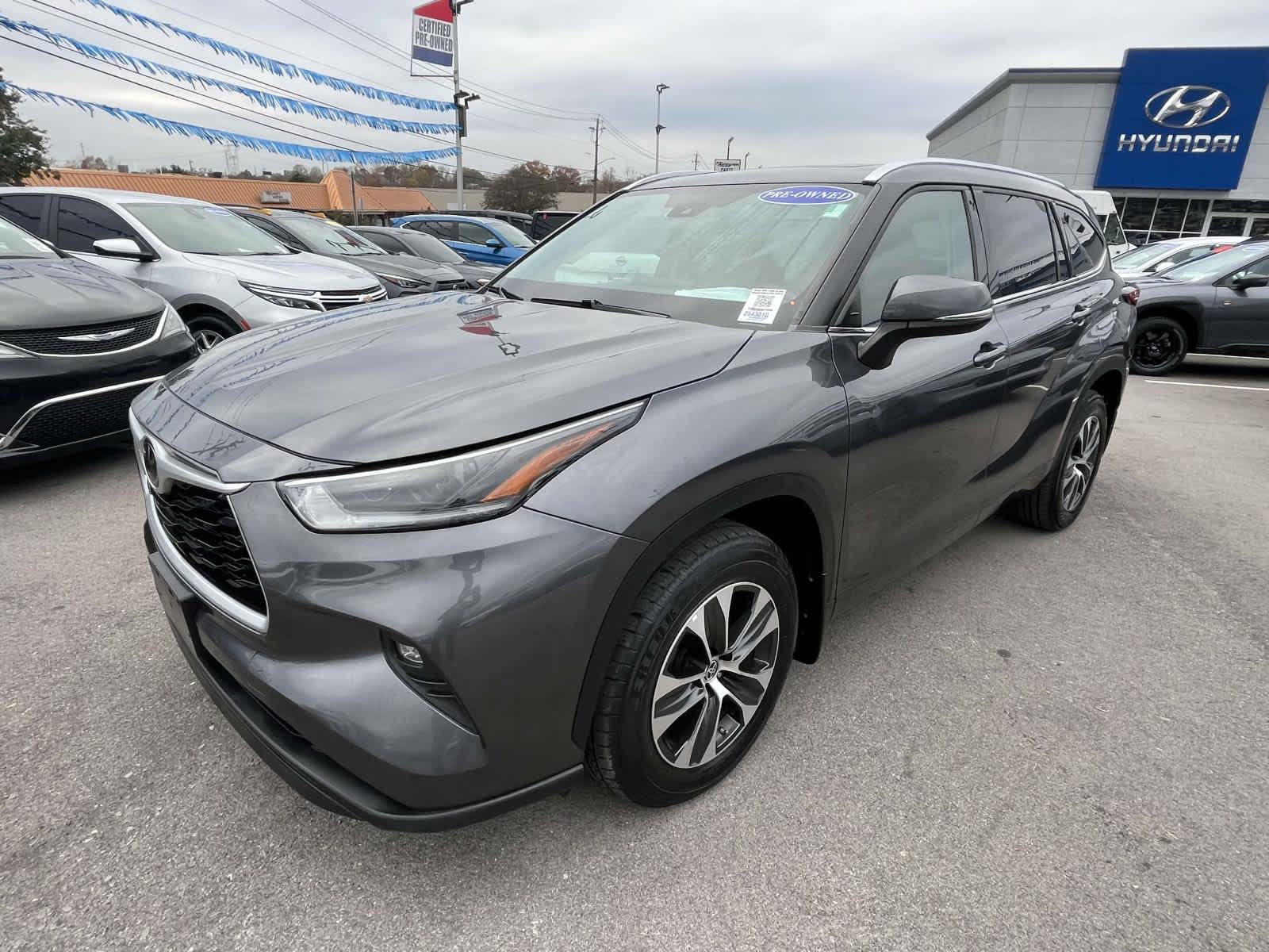 2021 Toyota Highlander XLE 4