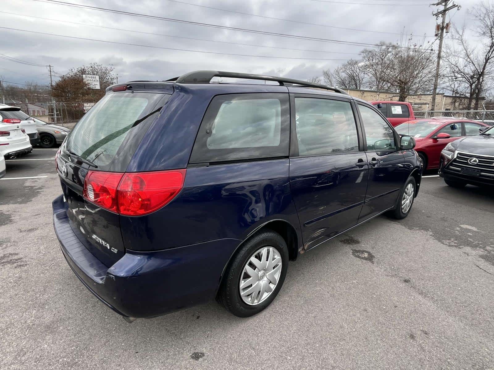 2006 Toyota Sienna CE 8