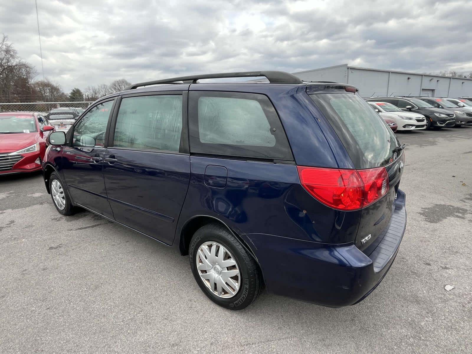 2006 Toyota Sienna CE 6