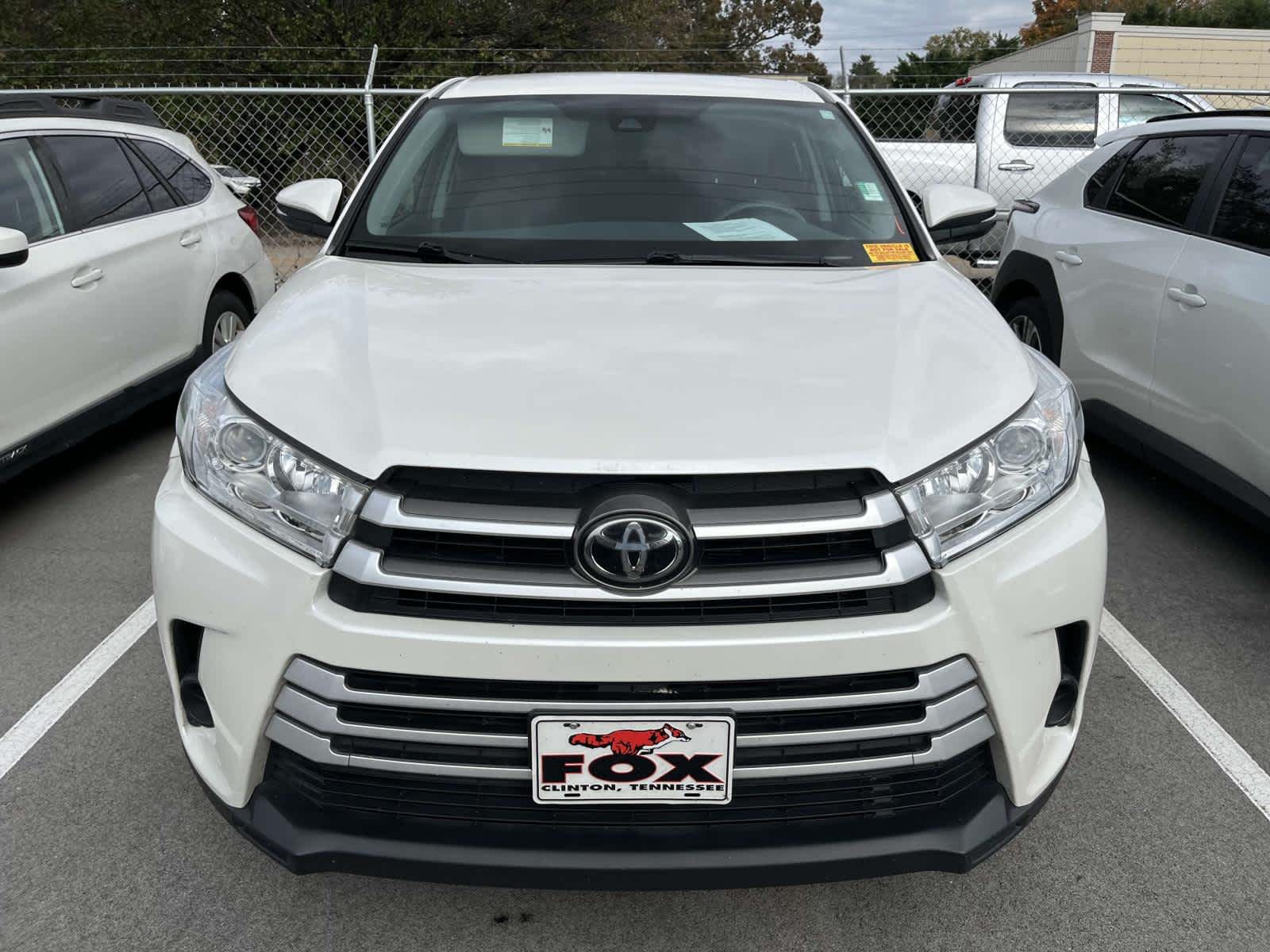 2019 Toyota Highlander LE 2