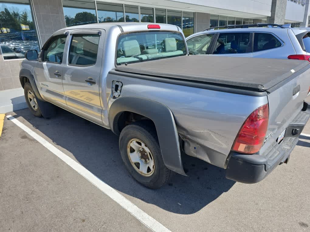 2014 Toyota Tacoma 4WD Double Cab V6 MT 4