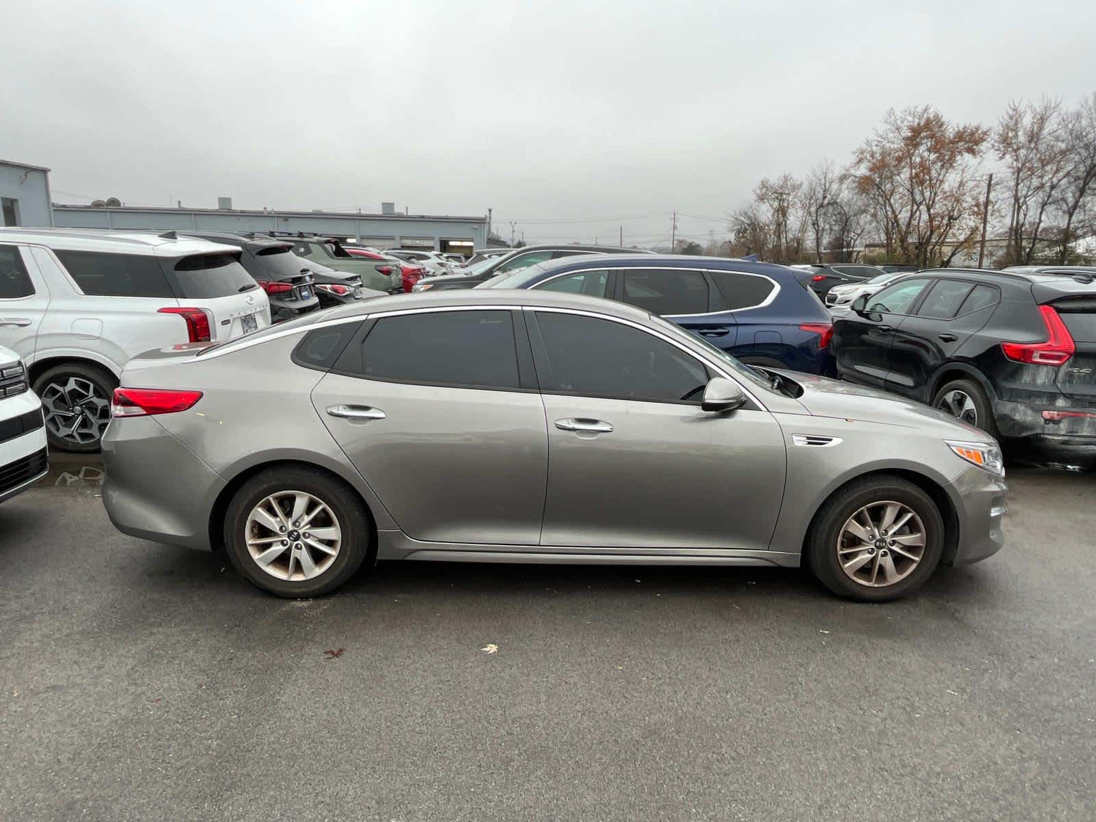 2018 Kia Optima LX 4