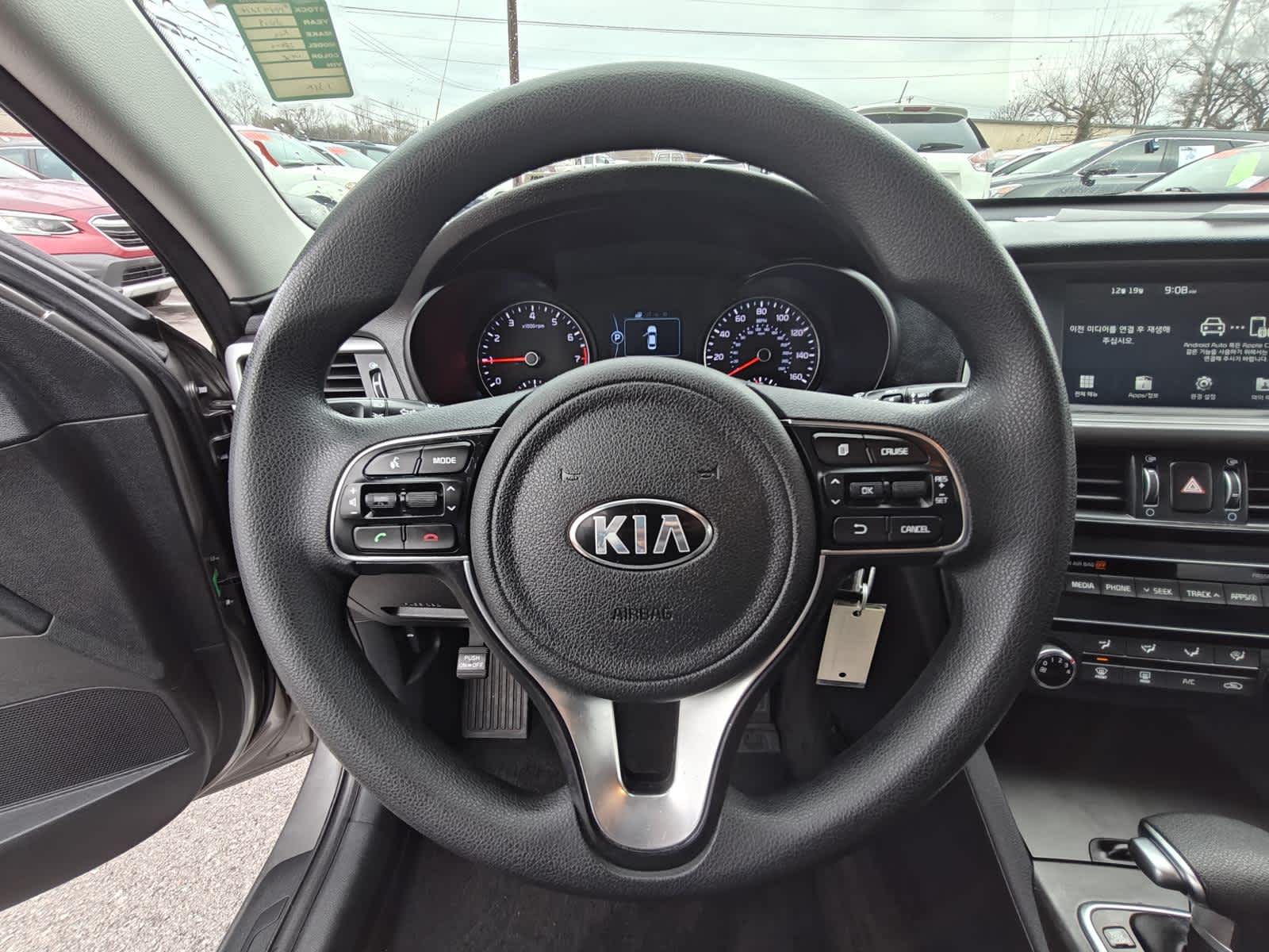 2018 Kia Optima LX 17