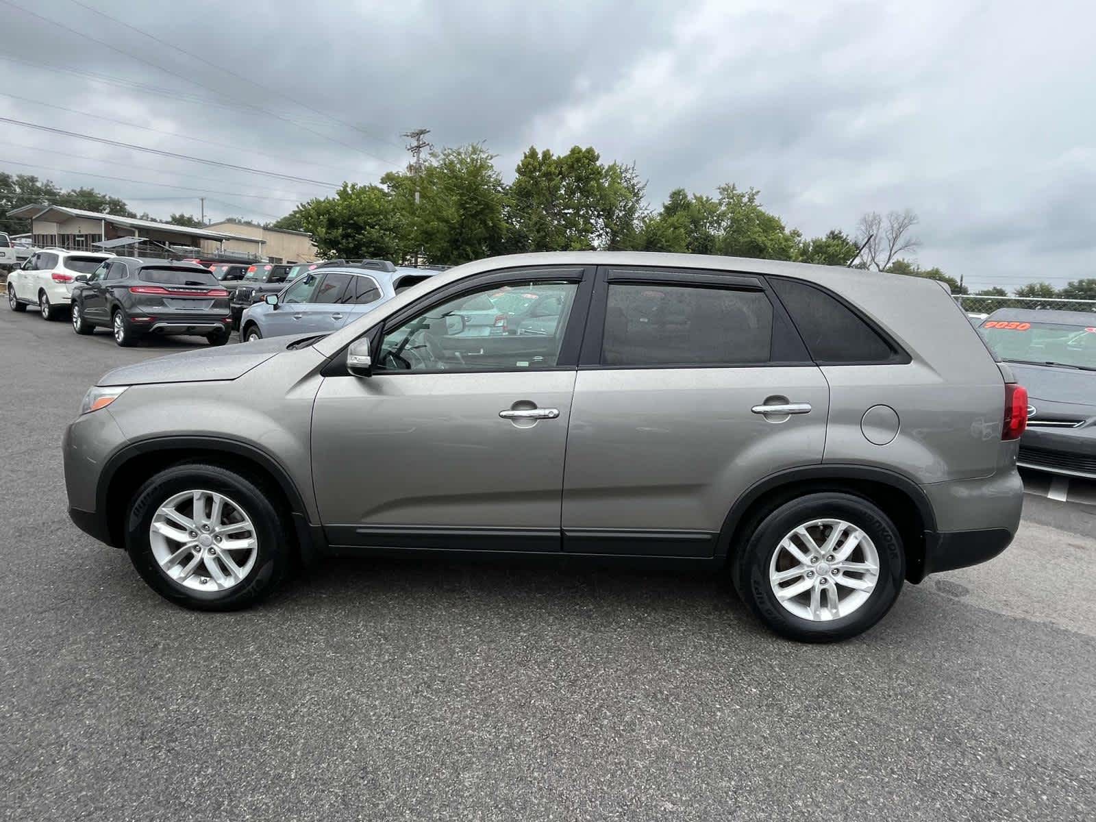 2014 Kia Sorento LX 5