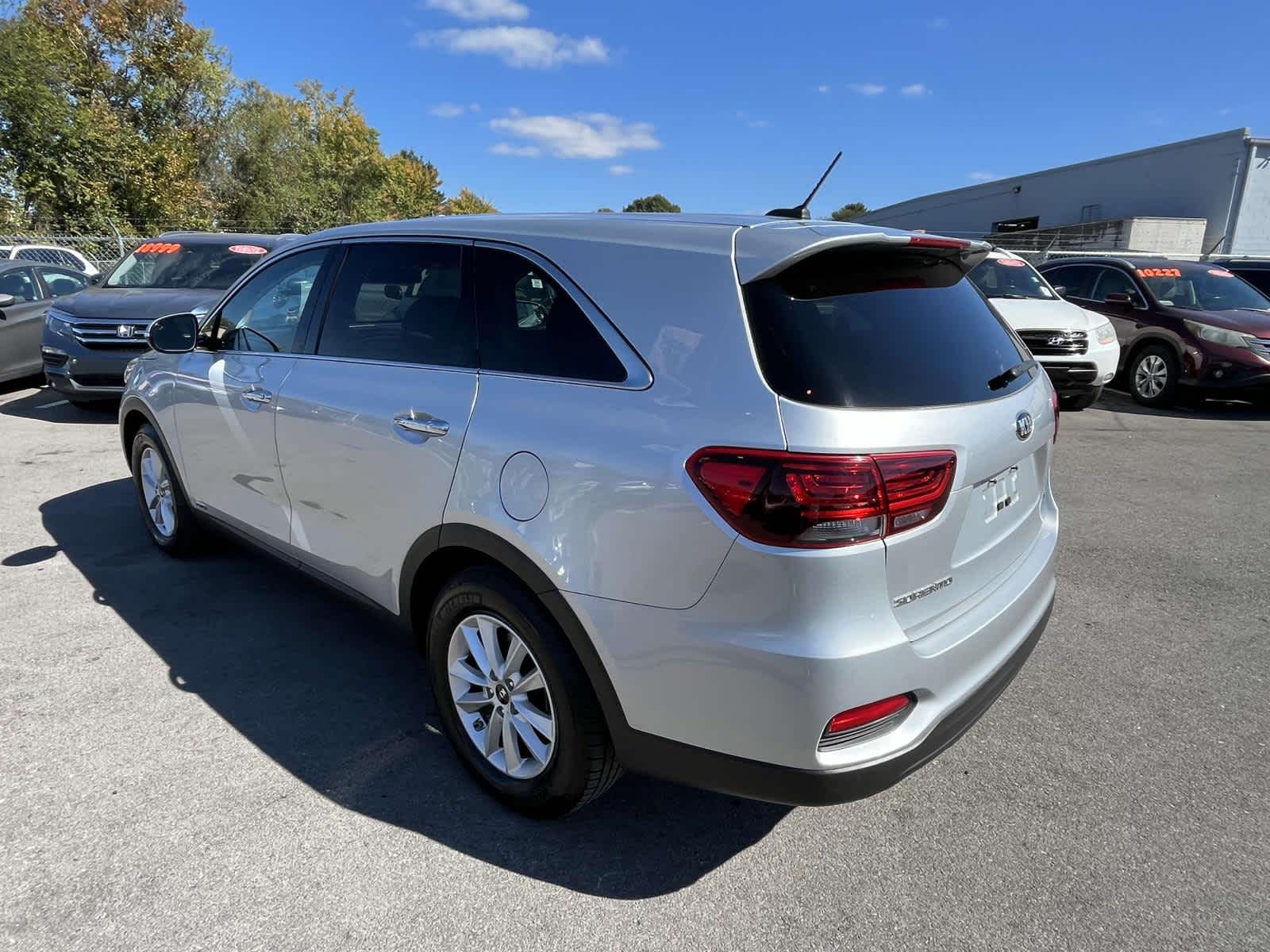 2019 Kia Sorento LX V6 6