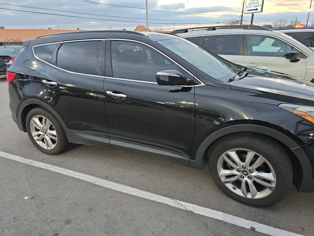 2013 Hyundai Santa Fe 2.0T Sport 2