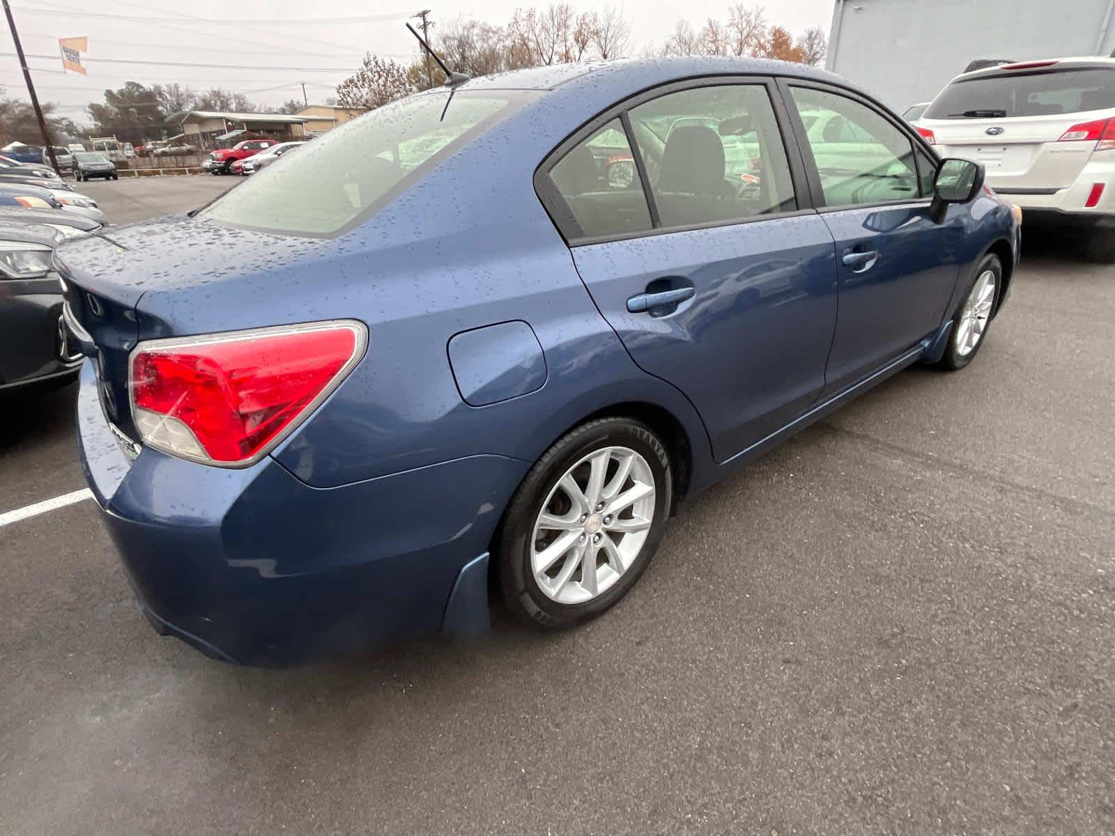 2013 Subaru Impreza Premium 8