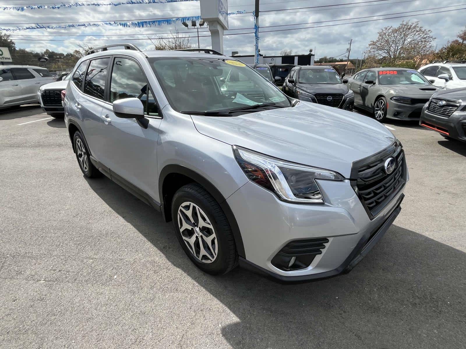 2022 Subaru Forester Premium 2