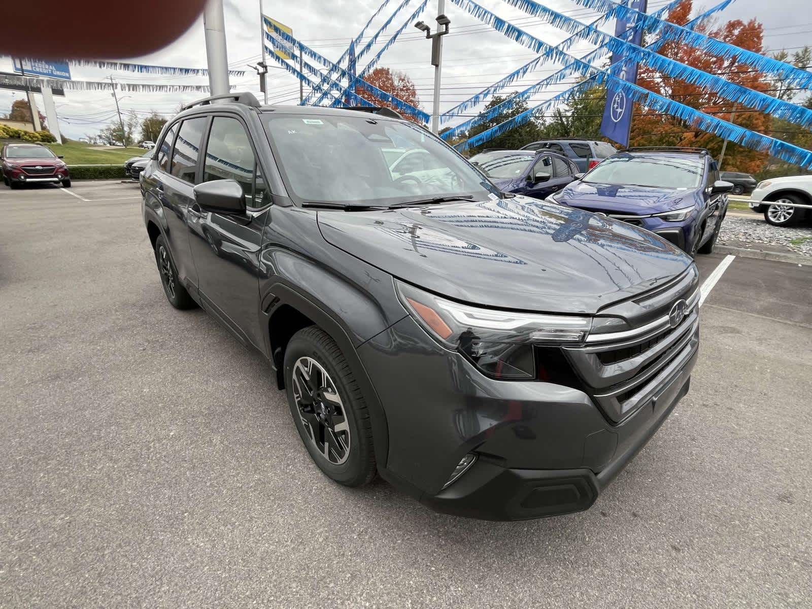 2025 Subaru Forester Premium 2