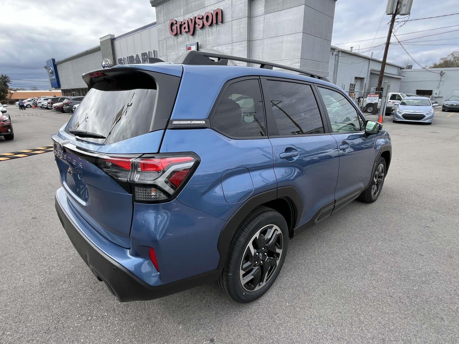 2025 Subaru Forester Limited 8