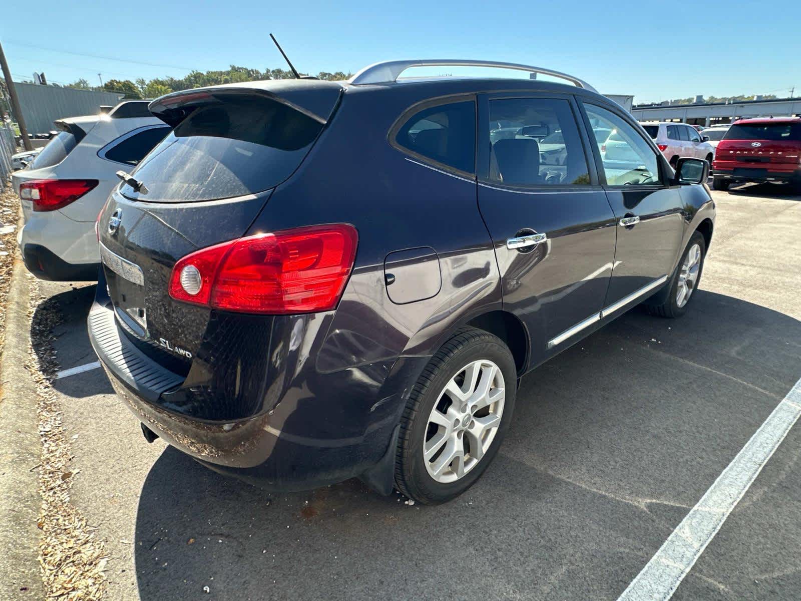 2011 Nissan Rogue SV 3