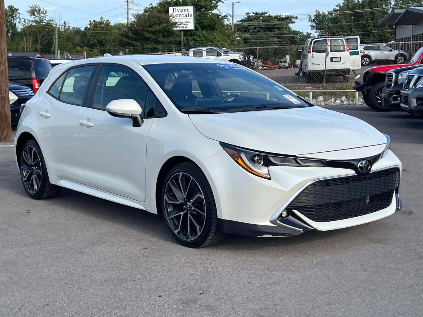 2019 Toyota Corolla XSE 2