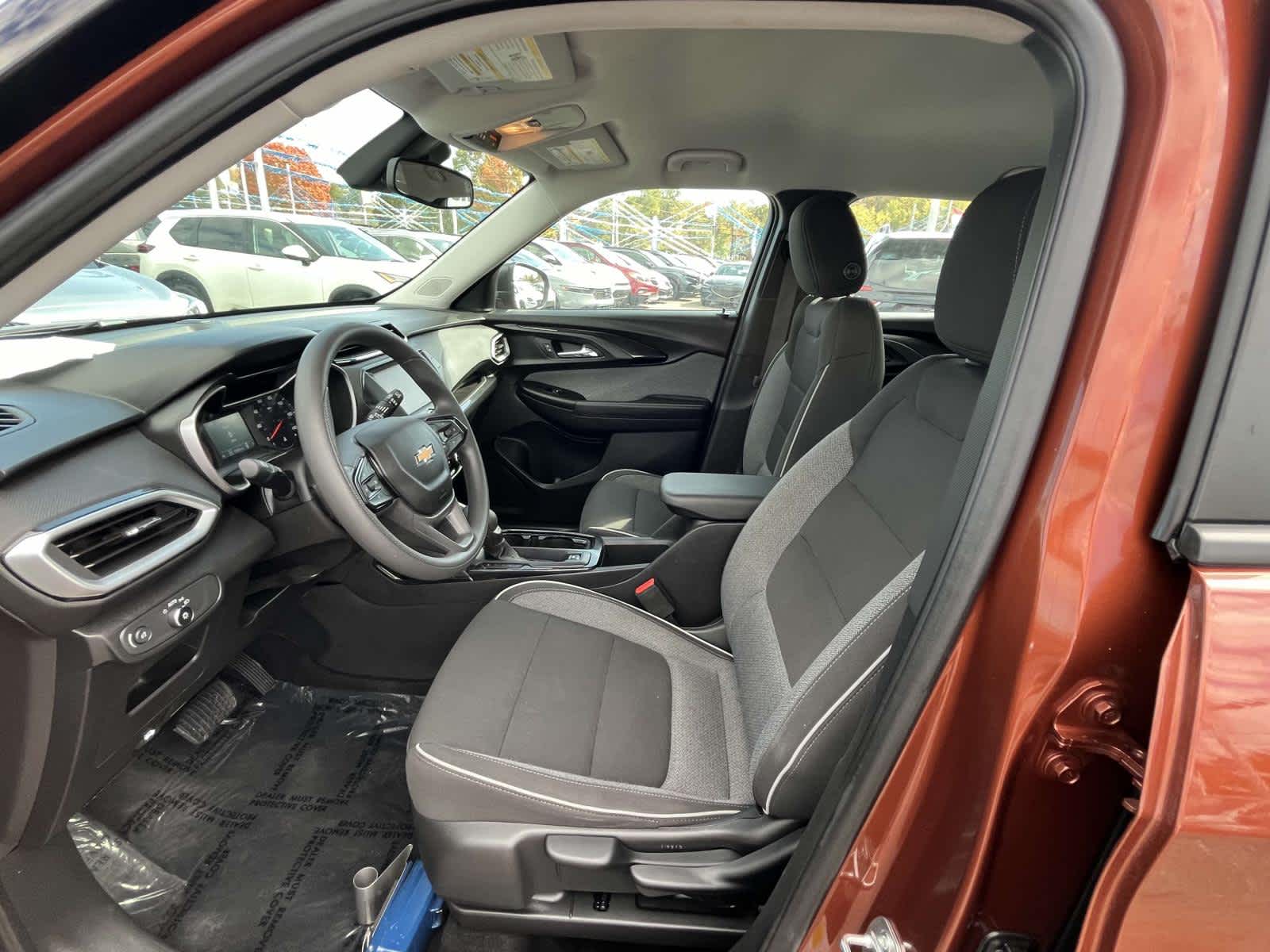 2021 Chevrolet TrailBlazer LS 13