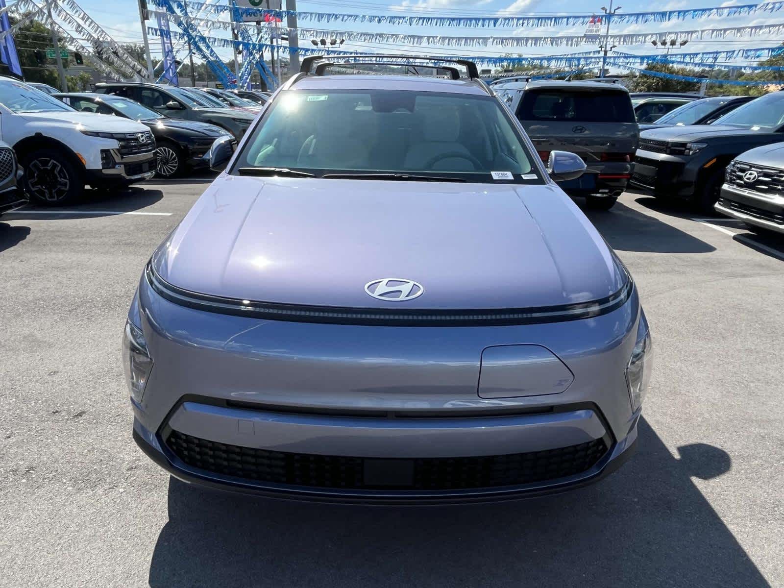 2025 Hyundai Kona Electric SEL 3