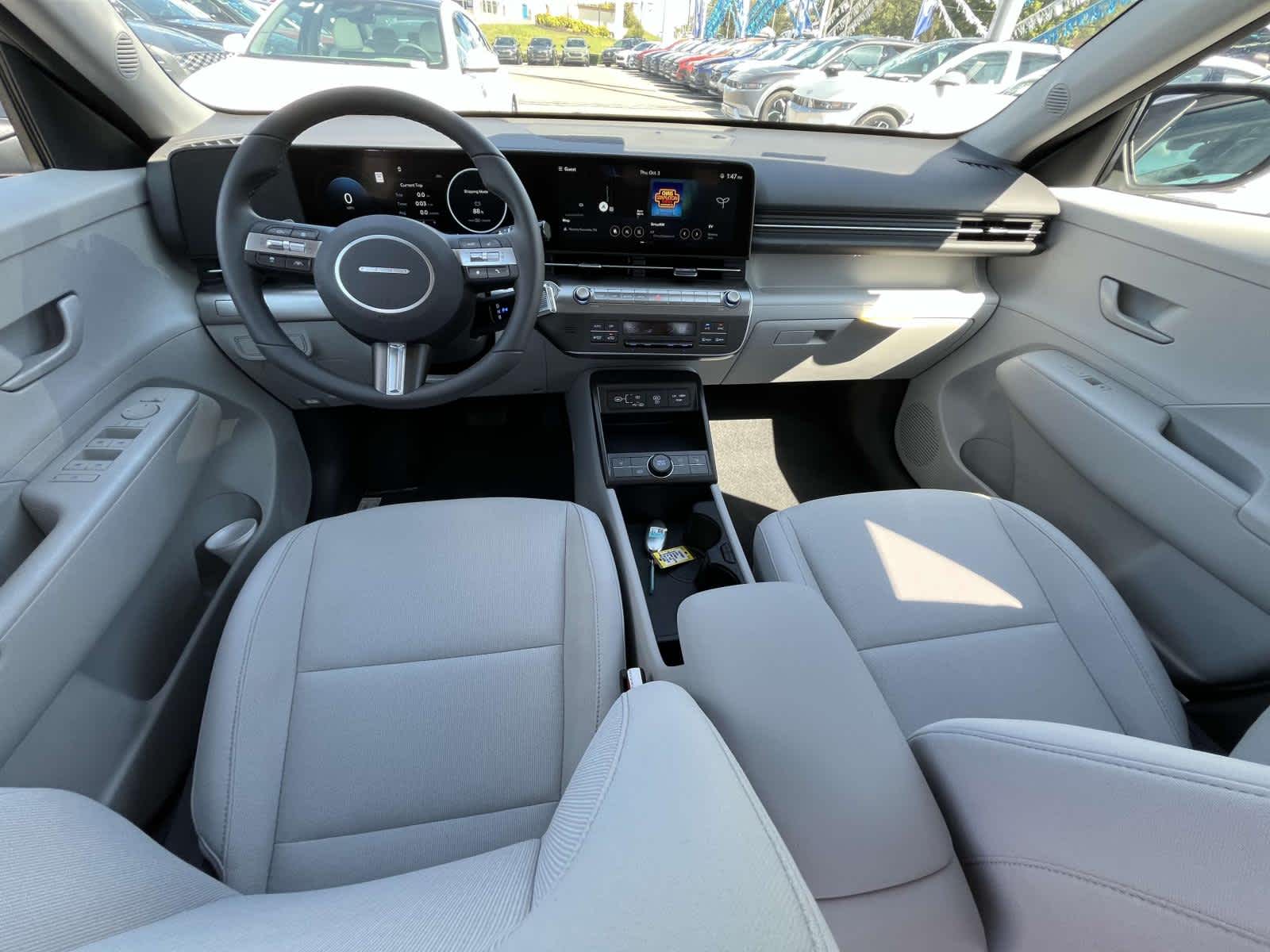 2025 Hyundai Kona Electric SEL 12