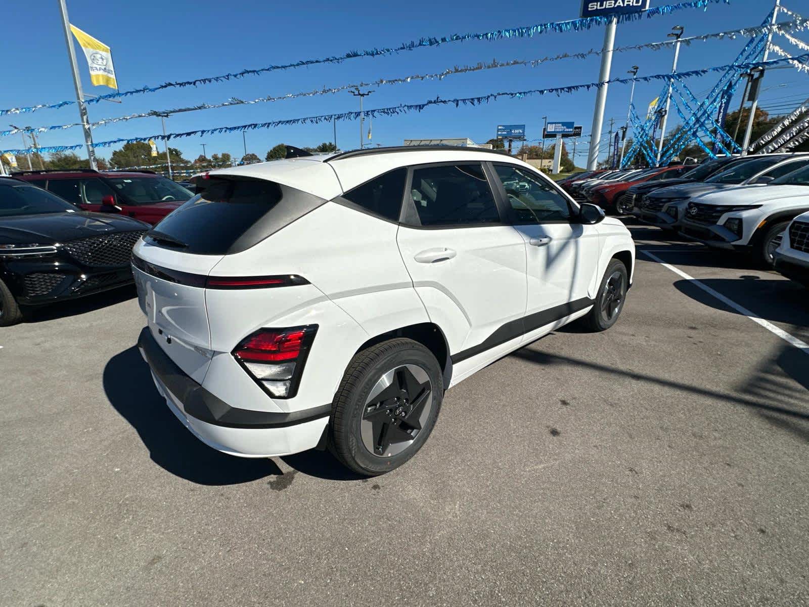 2025 Hyundai Kona Electric SEL 8