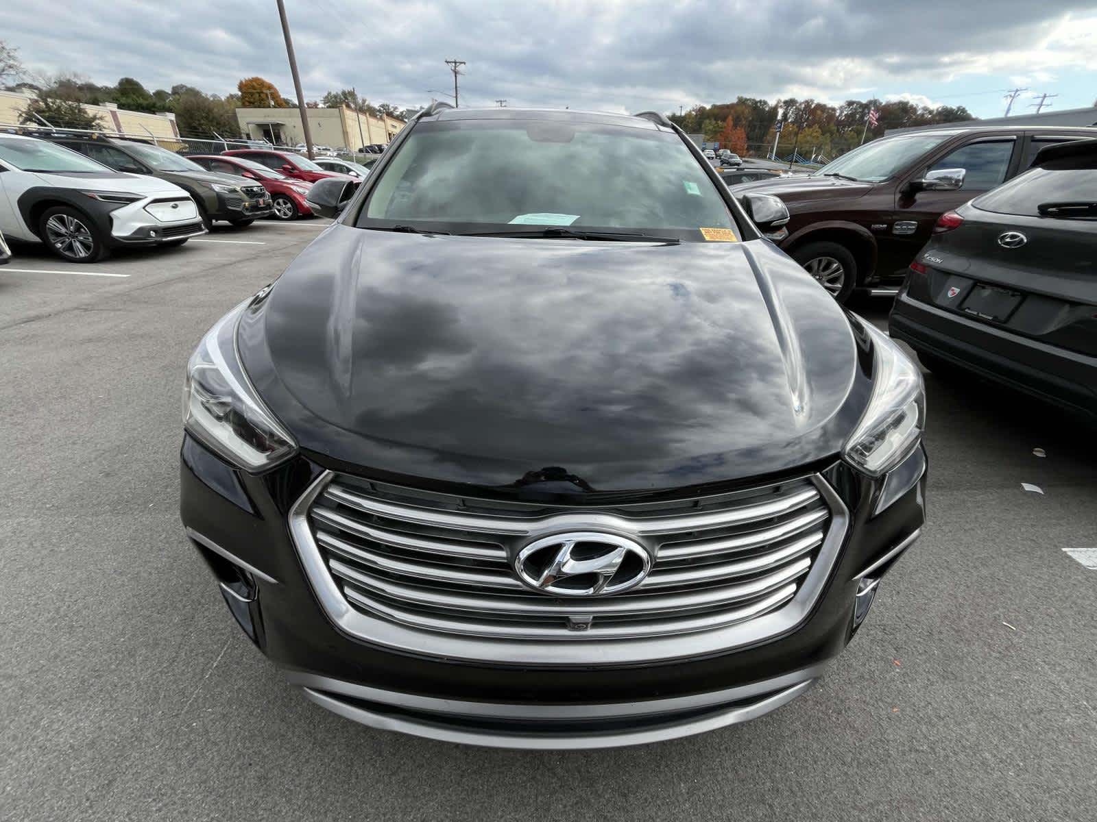 2017 Hyundai Santa Fe Limited Ultimate 4