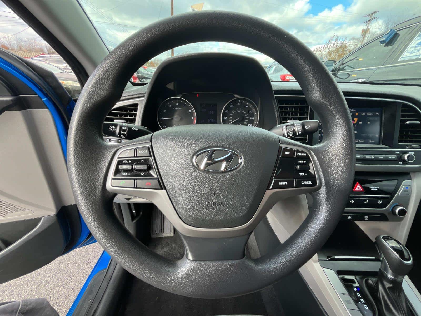 2017 Hyundai Elantra SE 20