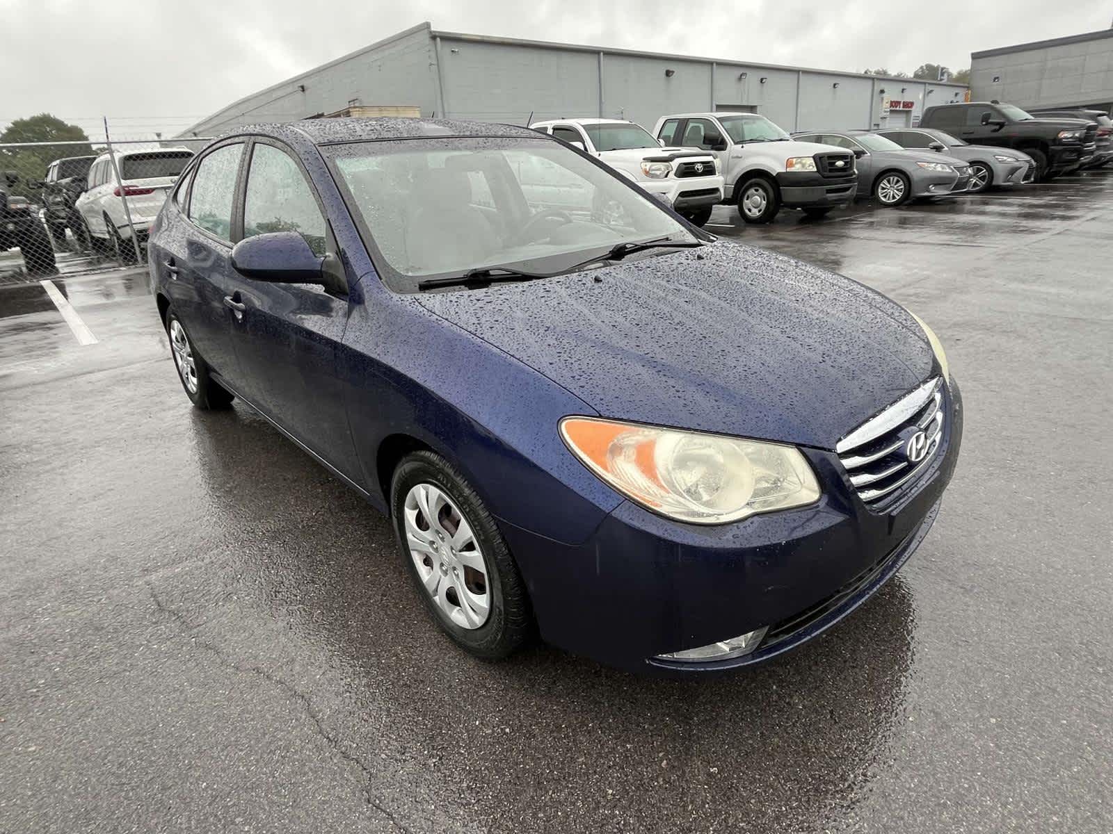 2010 Hyundai Elantra GLS 2