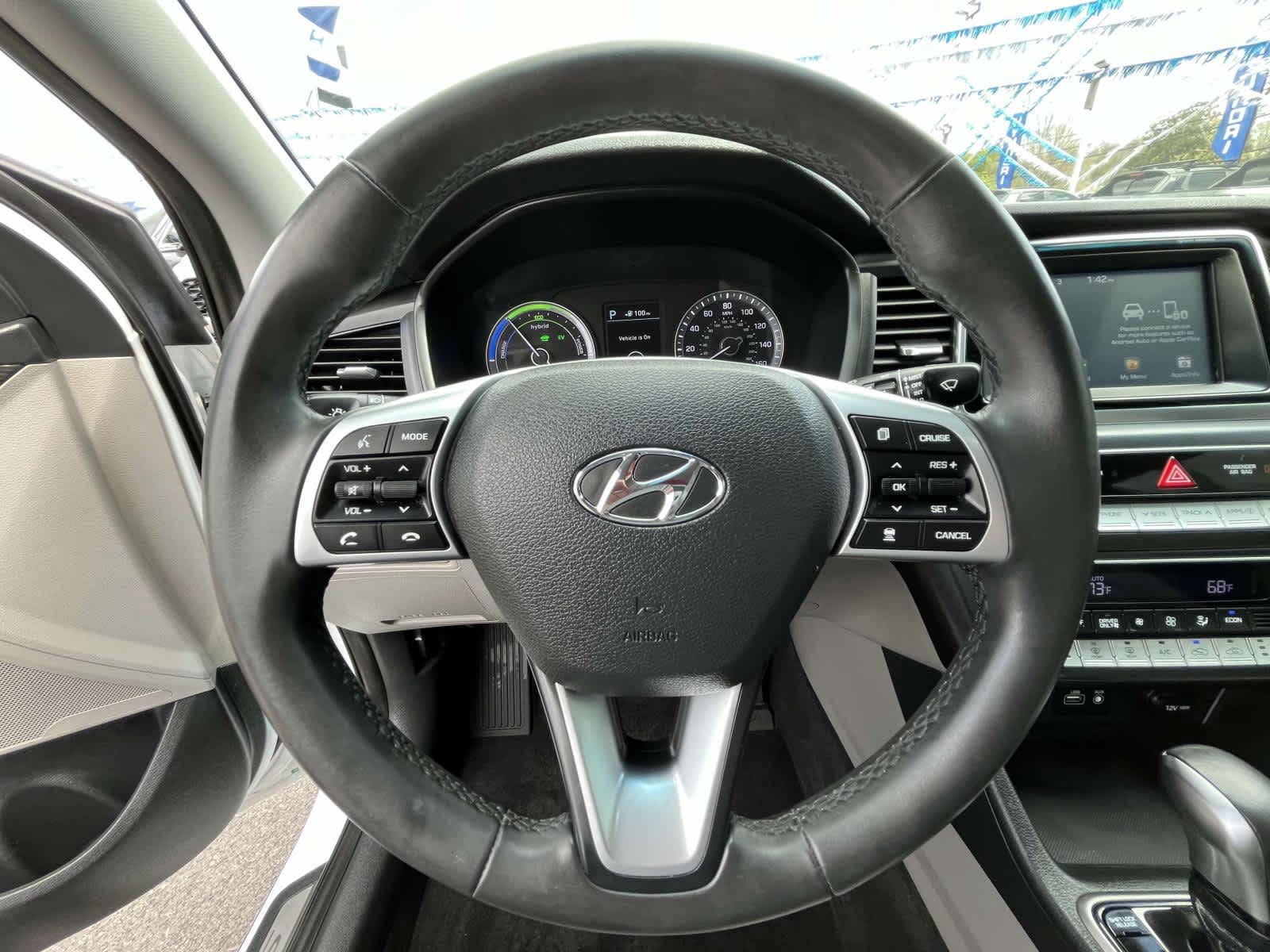2019 Hyundai Sonata Hybrid Limited 19