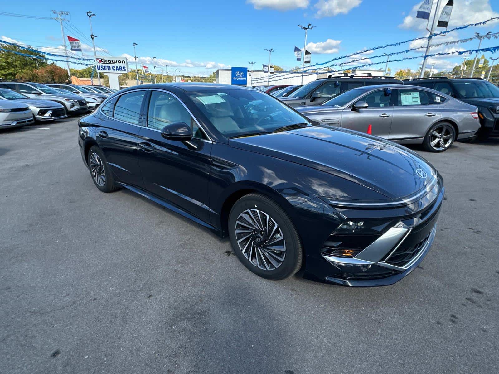 2024 Hyundai Sonata Hybrid SEL 2