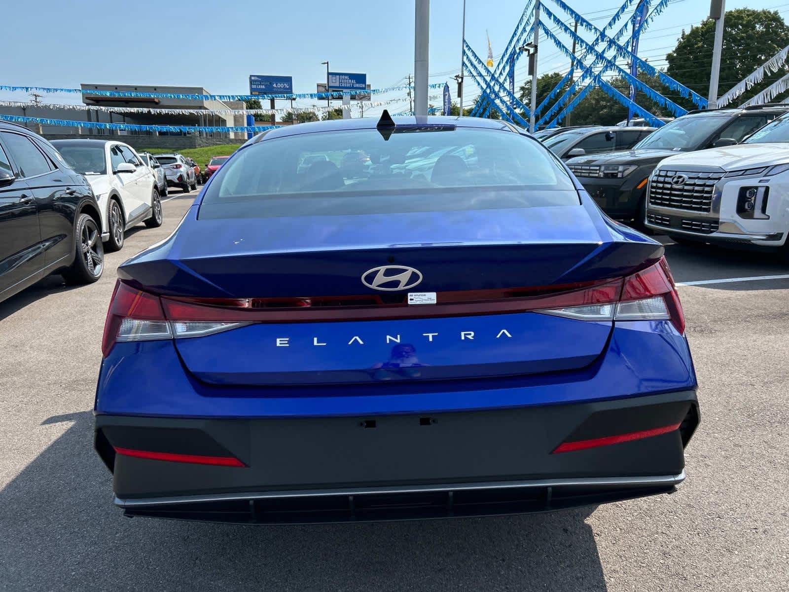 2024 Hyundai Elantra SEL 7