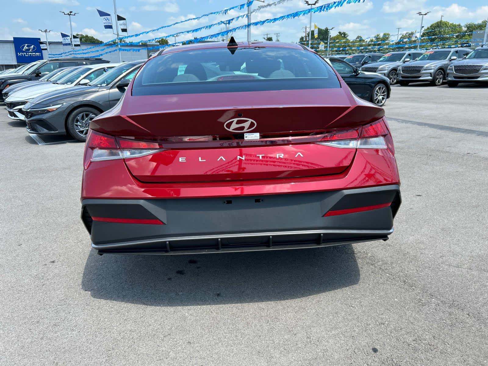 2024 Hyundai Elantra SEL 7