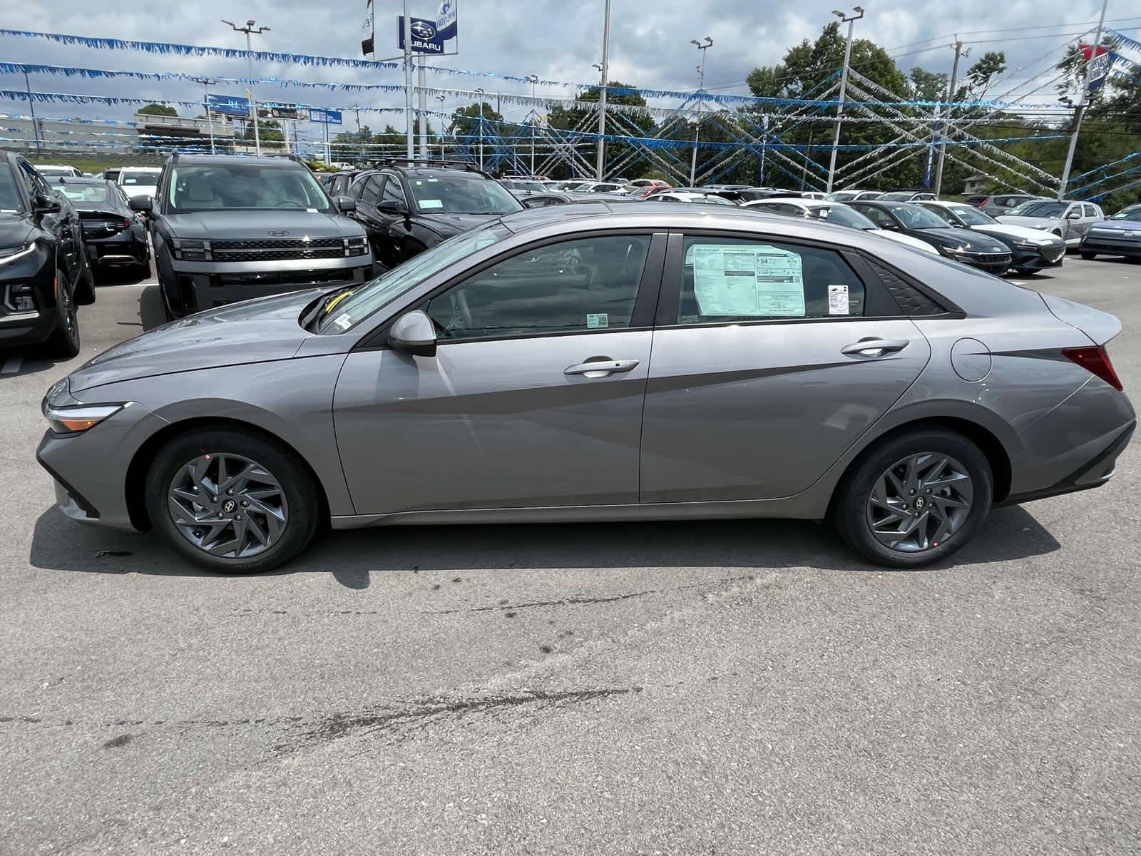 2024 Hyundai Elantra Hybrid Blue 5