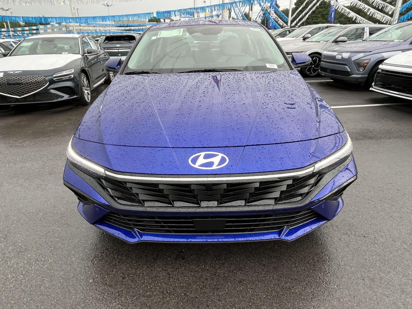 2024 Hyundai Elantra Limited 3