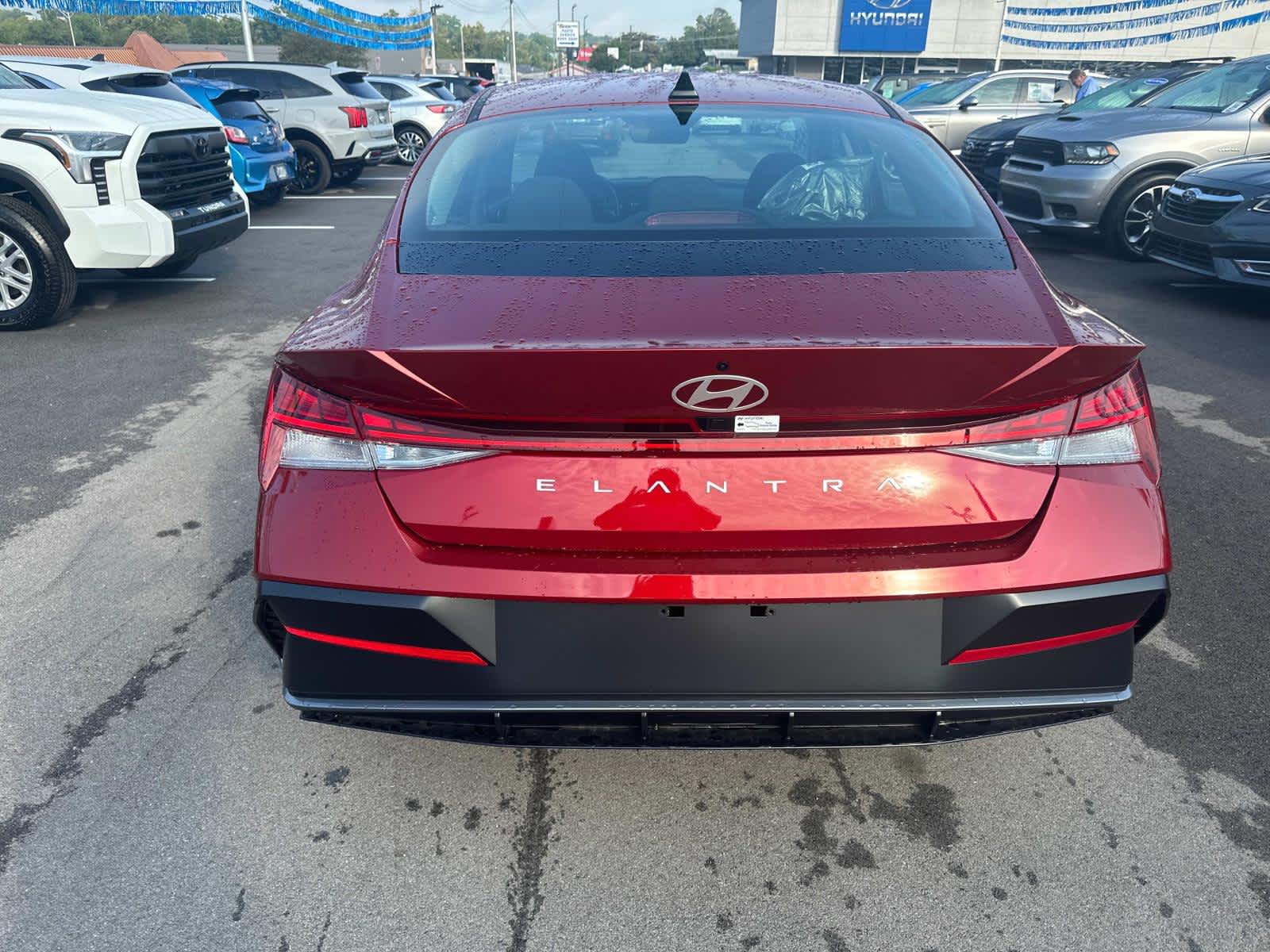 2024 Hyundai Elantra SEL 7