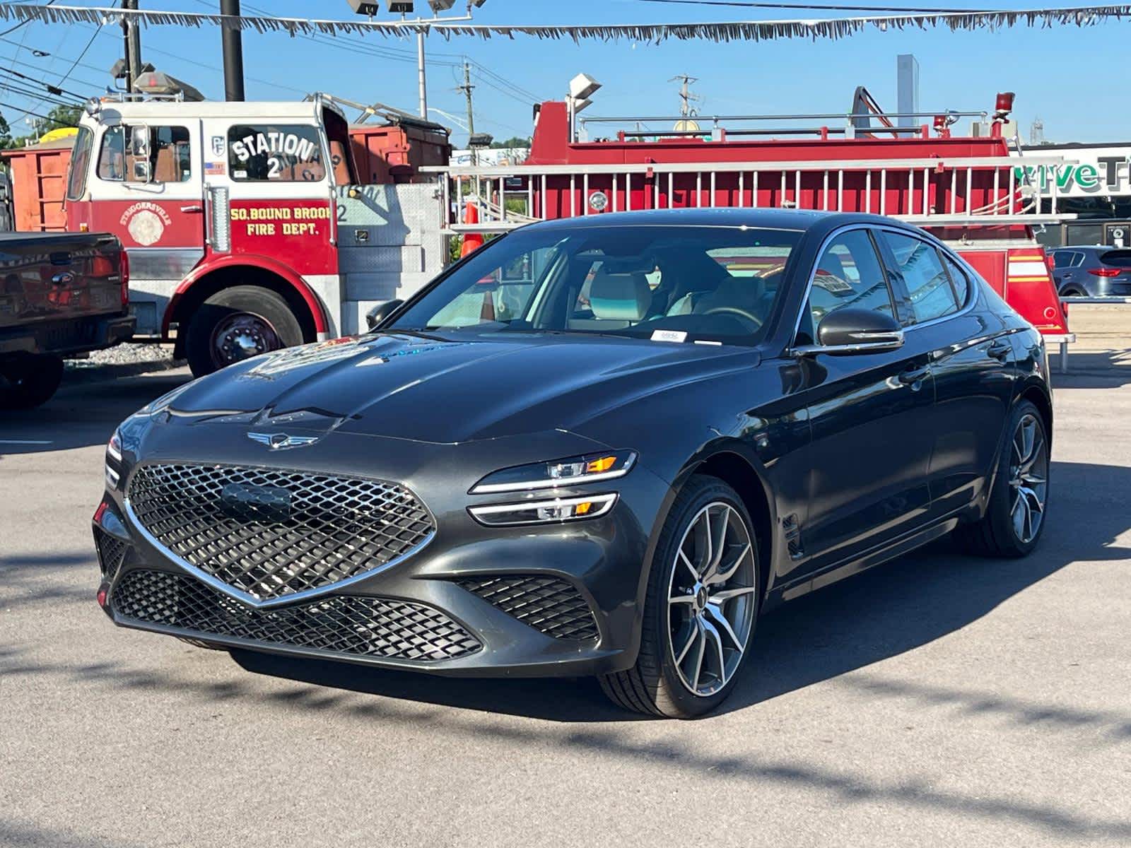 2025 Genesis G70 2.5T 3