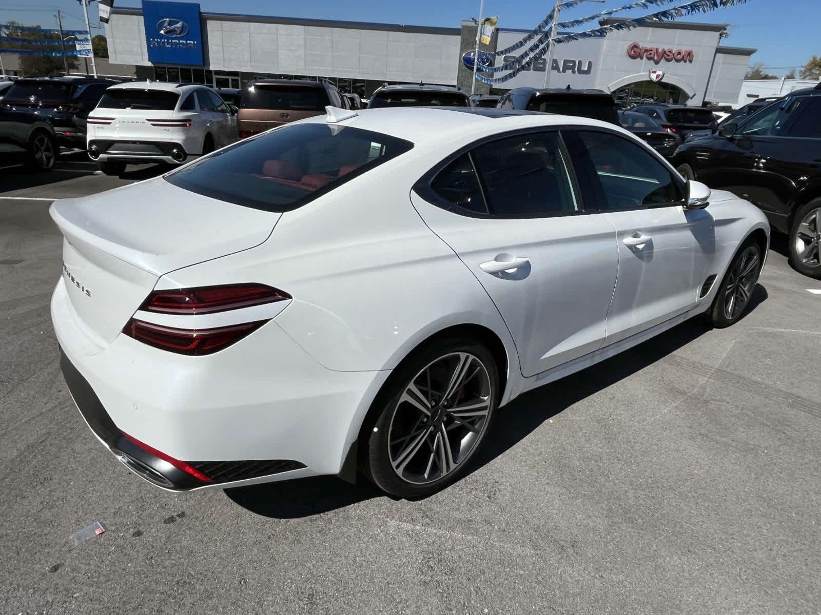 2025 Genesis G70 2.5T 8