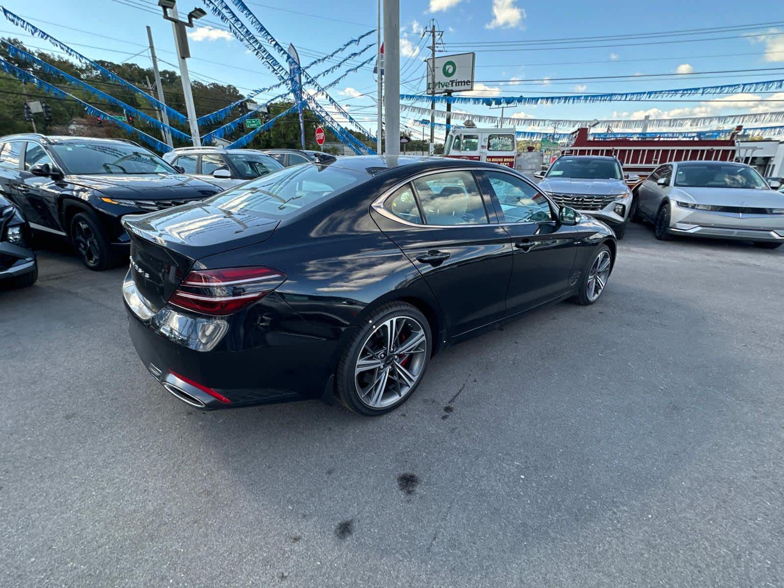 2025 Genesis G70 2.5T 8