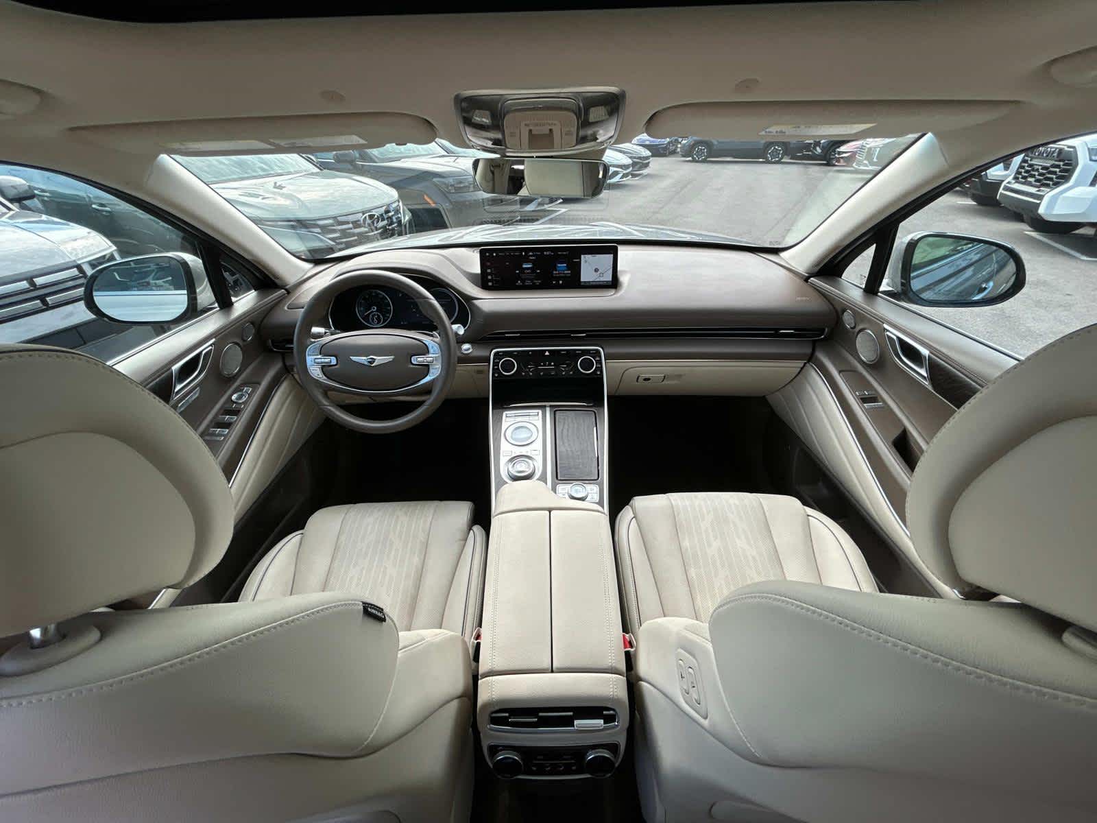 2021 Genesis GV80  13