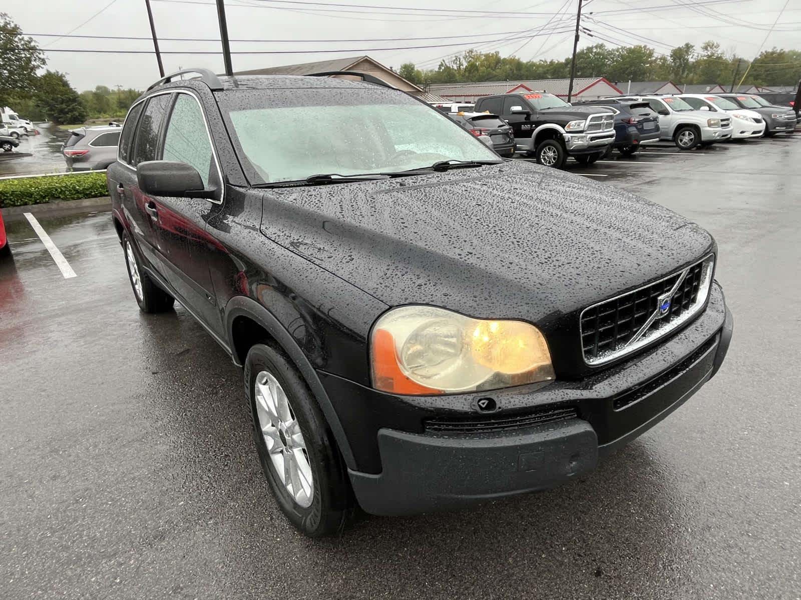 2004 Volvo XC90  2