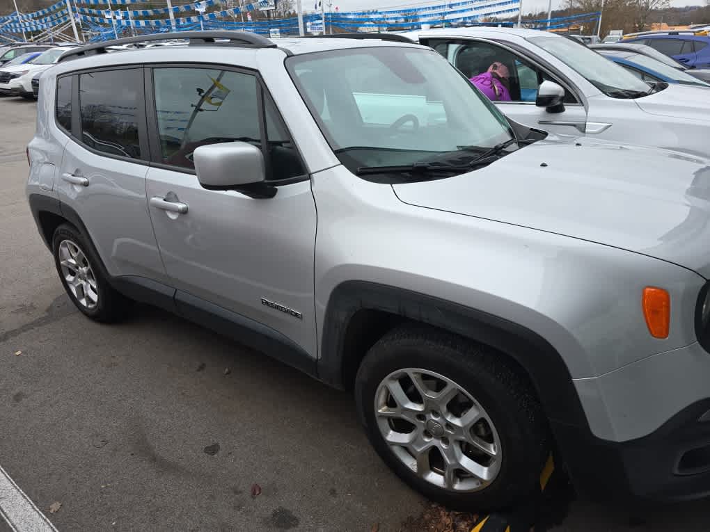 2015 Jeep Renegade Latitude 2