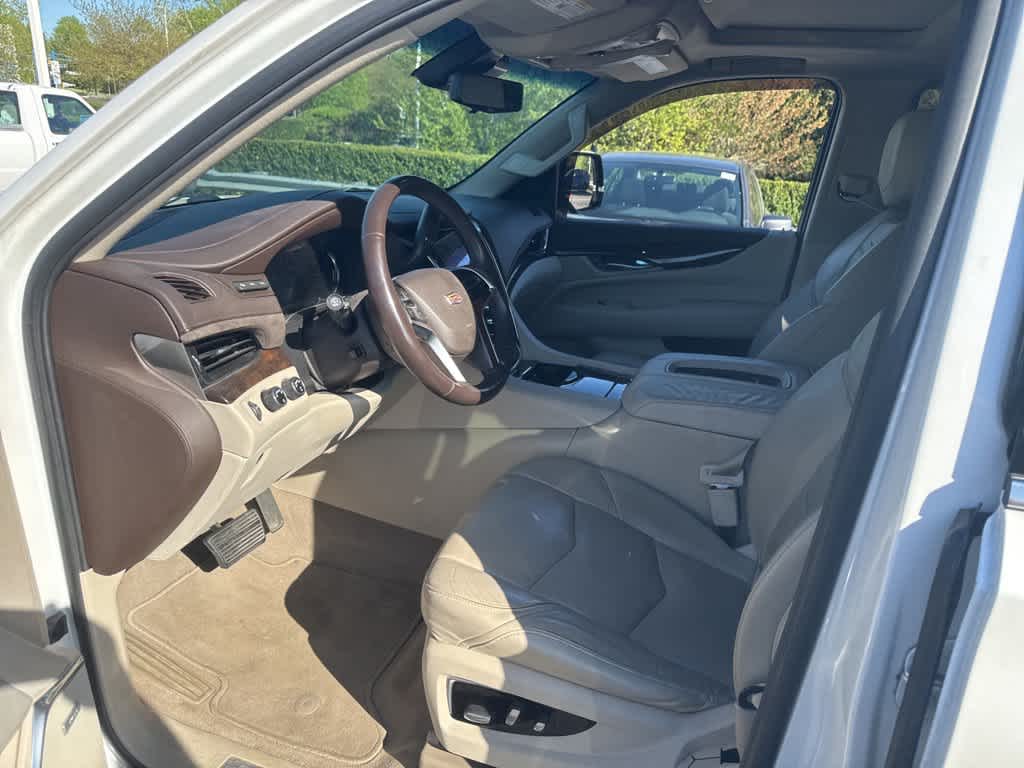 Image 14 of 2017 Cadillac Escalade ESV