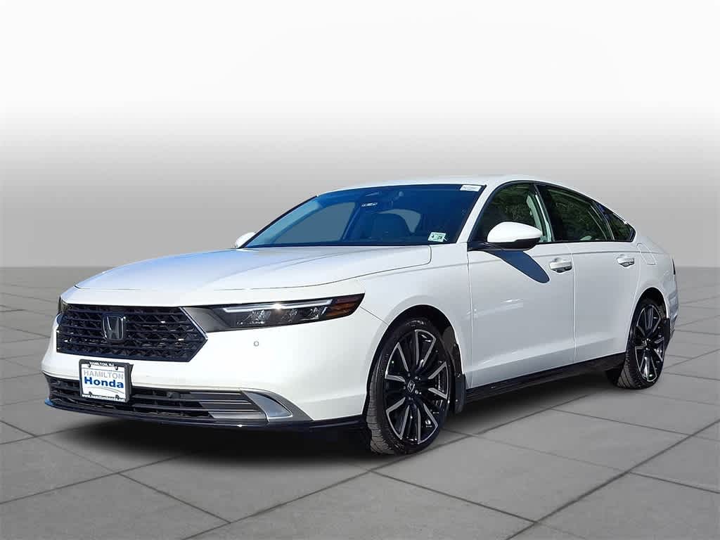 Honda Accord Hybrid Touring FWD