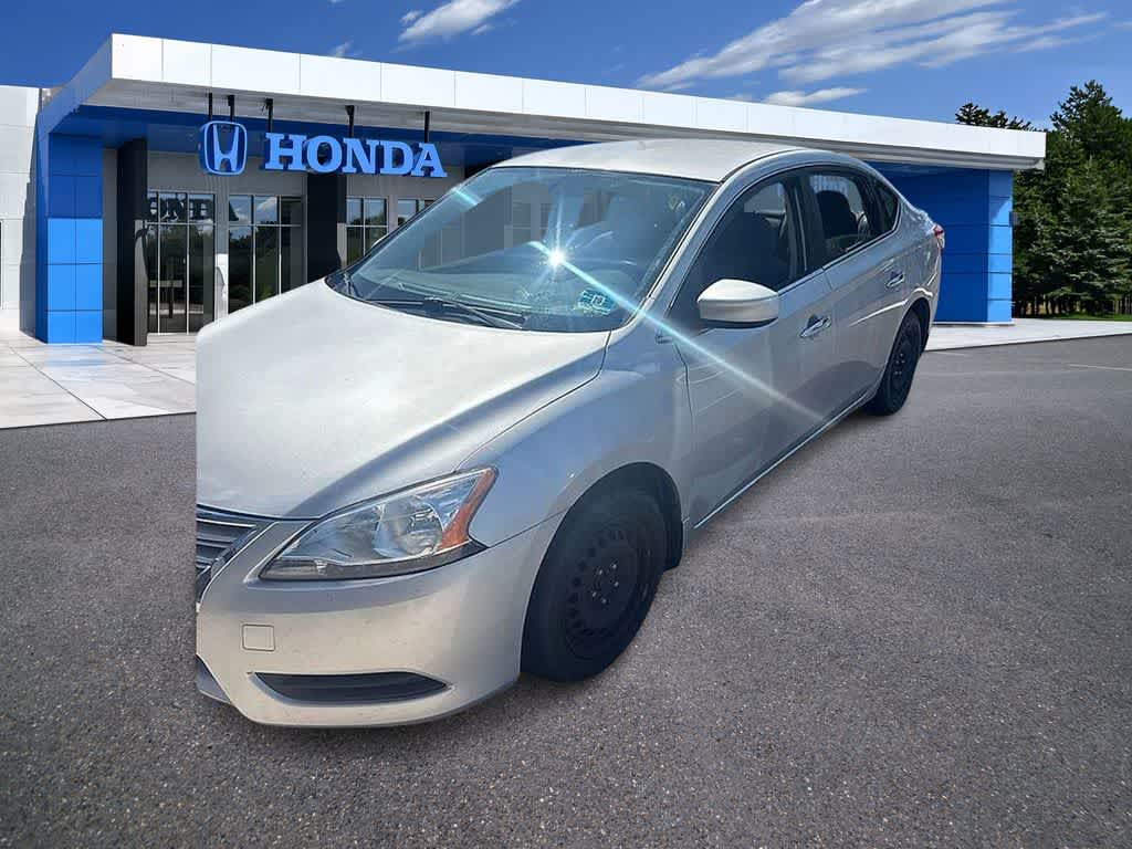 Brilliant Silver 2013 Nissan Sentra Sedan Front-Wheel Drive Automatic