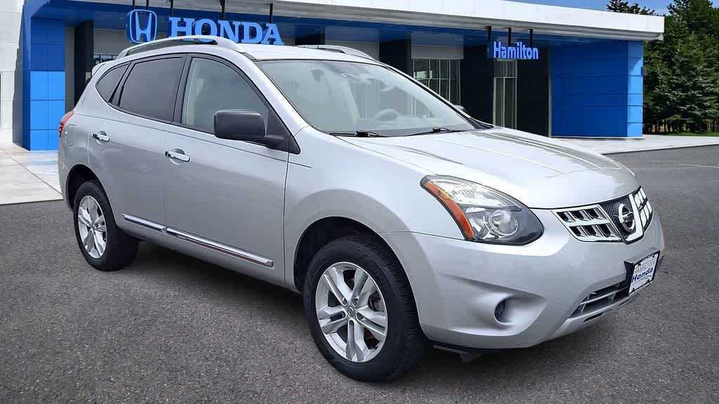 View vehicle photo 2