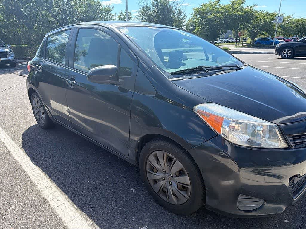 View vehicle photo 3