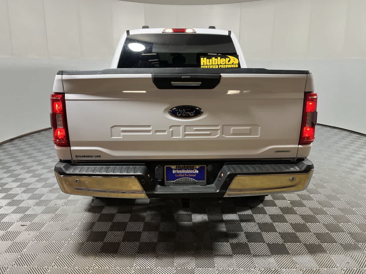 View vehicle photo 7